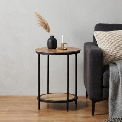 Table de bout ronde 24 po en bois massif naturel et noir naturel avec tablette