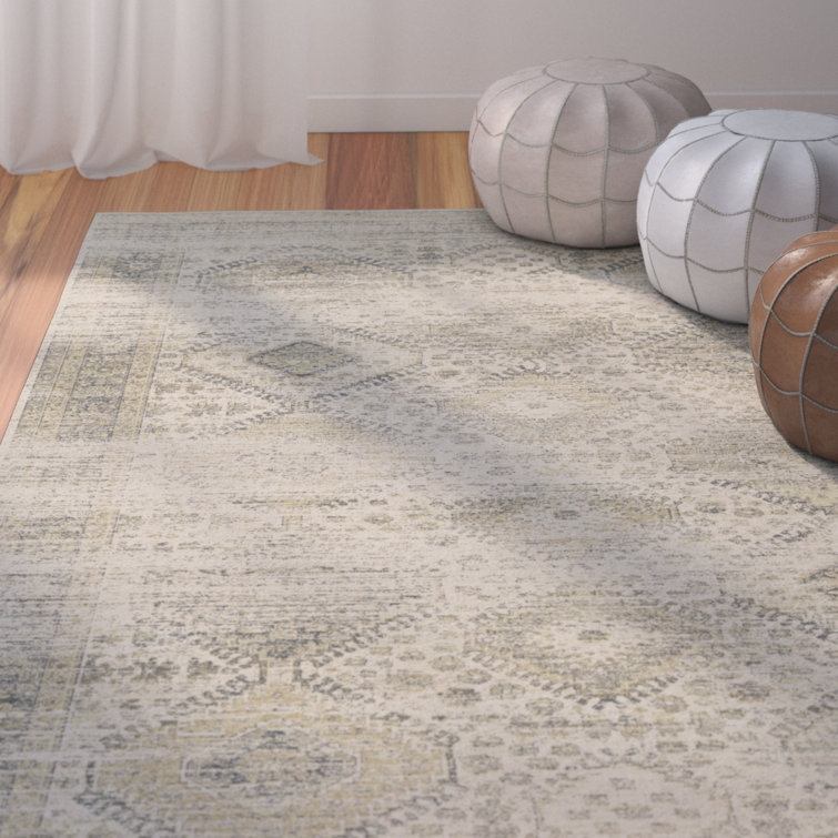 Goodner Southwestern Machine Made Power Loom Viscose Indoor Area Rug in Cream/Taupe/Grey