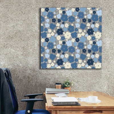 «Main Street Garden Toss Blue and White» par Cheryl Warrick, art mural sur toile