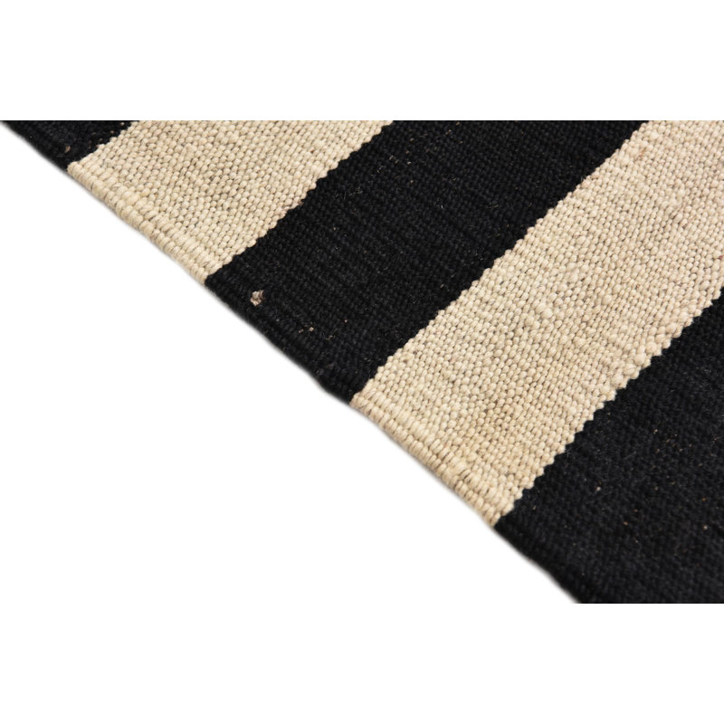 Tapis noir et blanc Noor