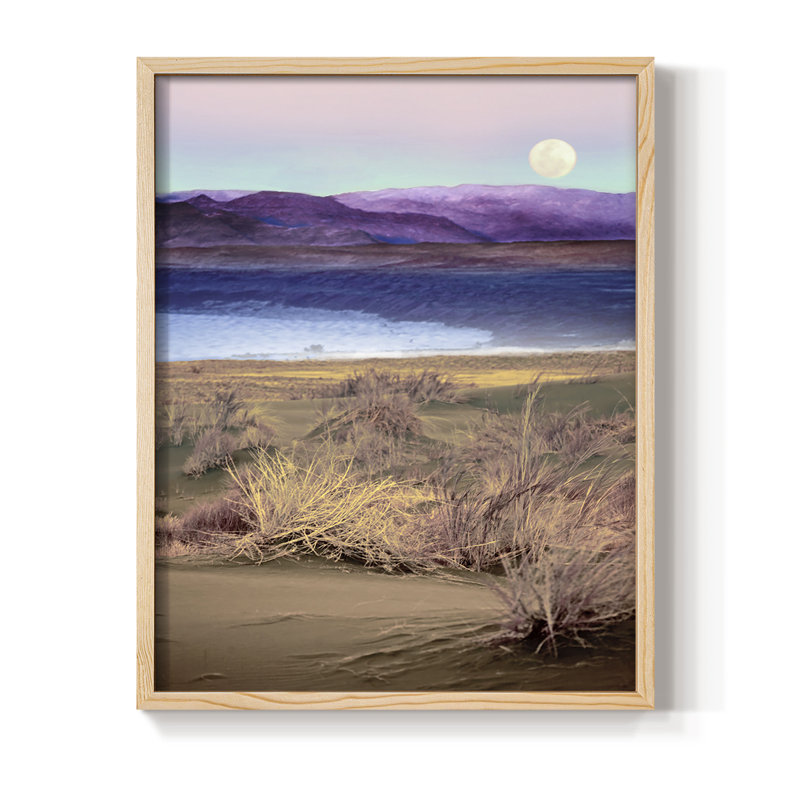 Moonrise, Namibia, reproduction encadrée - bois massif, H 11 po x l 9 po
