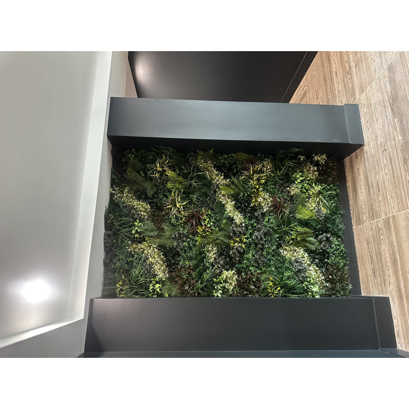 Faux Foliage Hedge