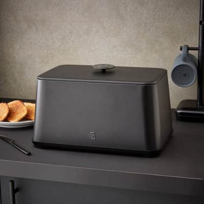 Swan SWKA18520BLKN Stealth Bread Bin, 16L Capacity, Simple Pull Lid, Black