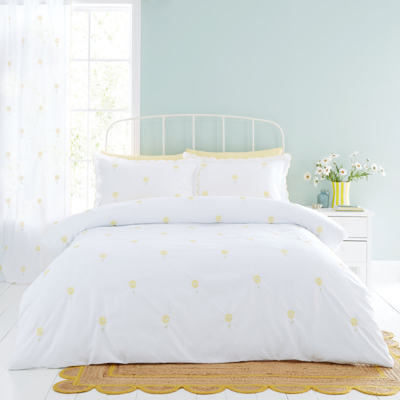 Lorna Embroidered Daisy Duvet Cover Set, Single - 1 Standard Pillowcase