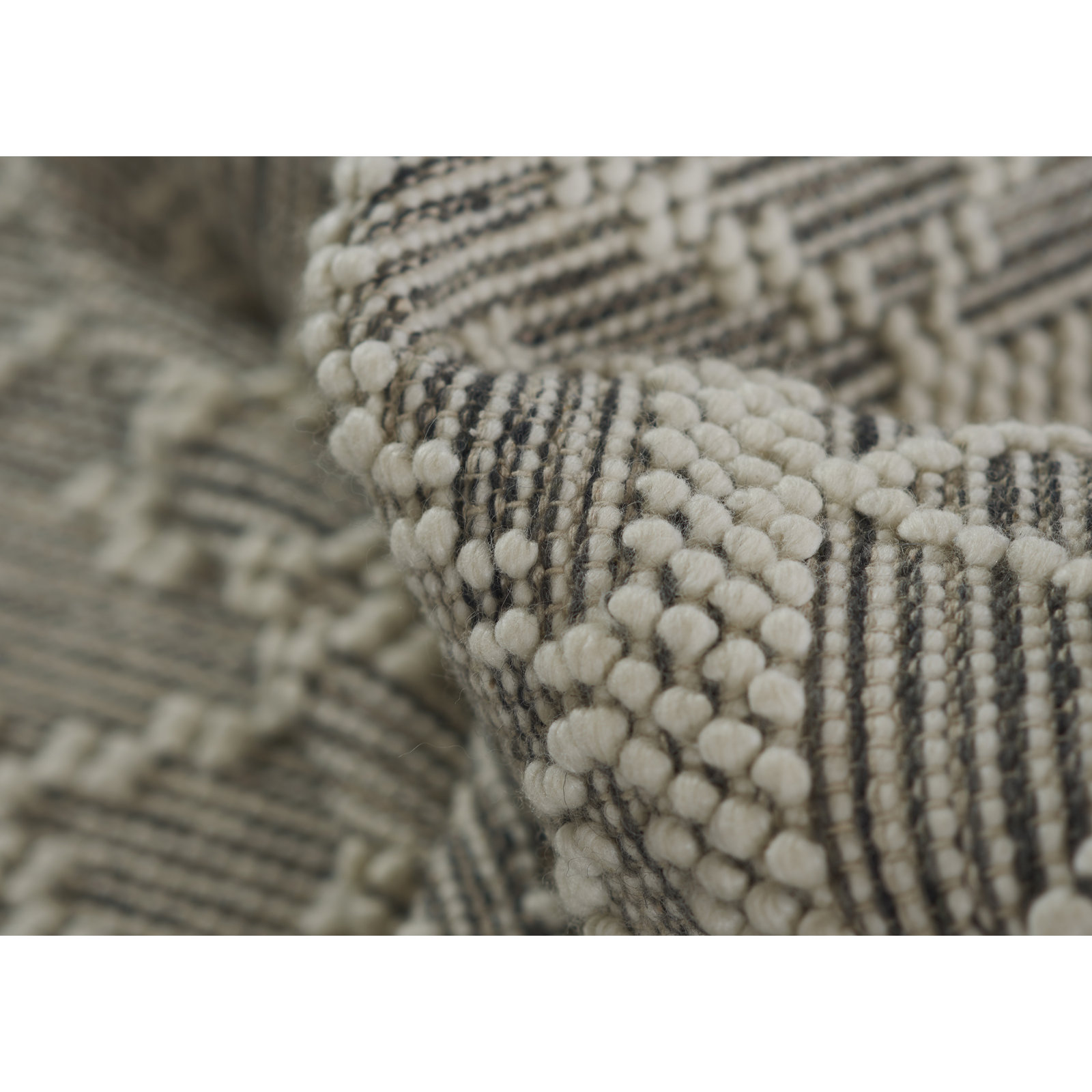 Alyson Beige Gray Hand-Woven Geometric Rug, Rectangle 3'6" x 5'6"