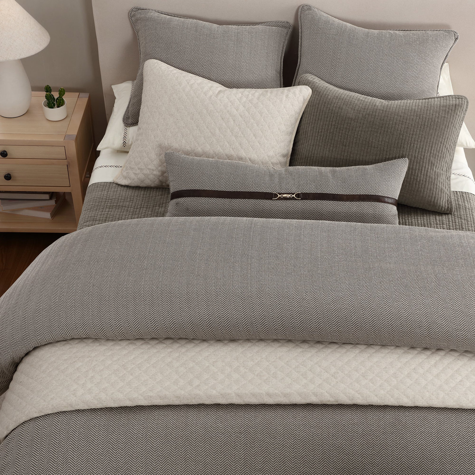 Chenille Herringbone Comforter Set, King Comforter + 2 King Shams, Taupe