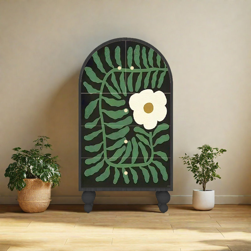 Armoire décorative française moderne