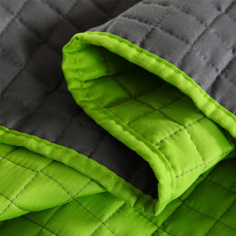 A-QSM0720220121 Modern & Contemporary Quilt, King Quilt + 2 King Shams, Gray