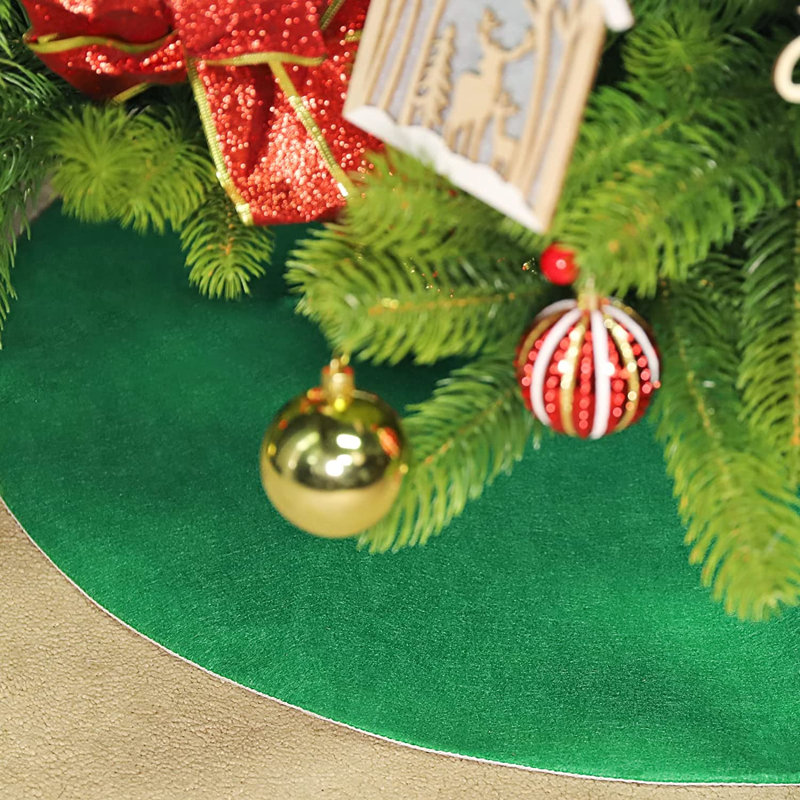 Mateyka Tree Skirt