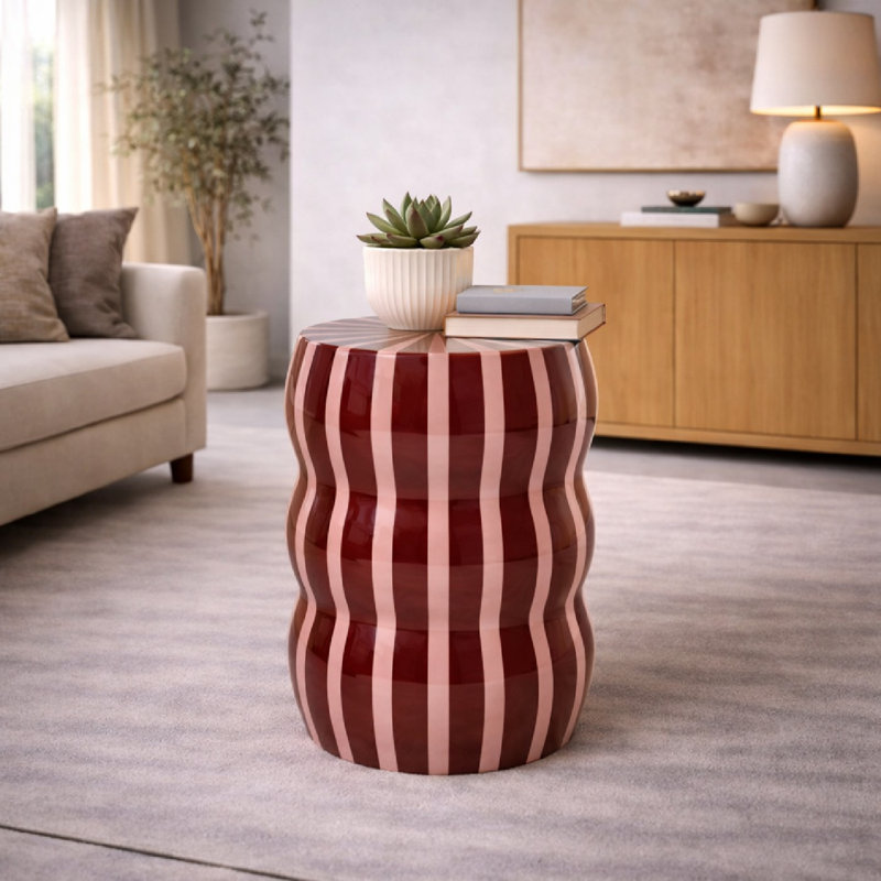 Table d'appoint Yalou, Rouge