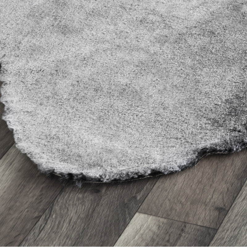 Quiroz Washable Indoor Rug