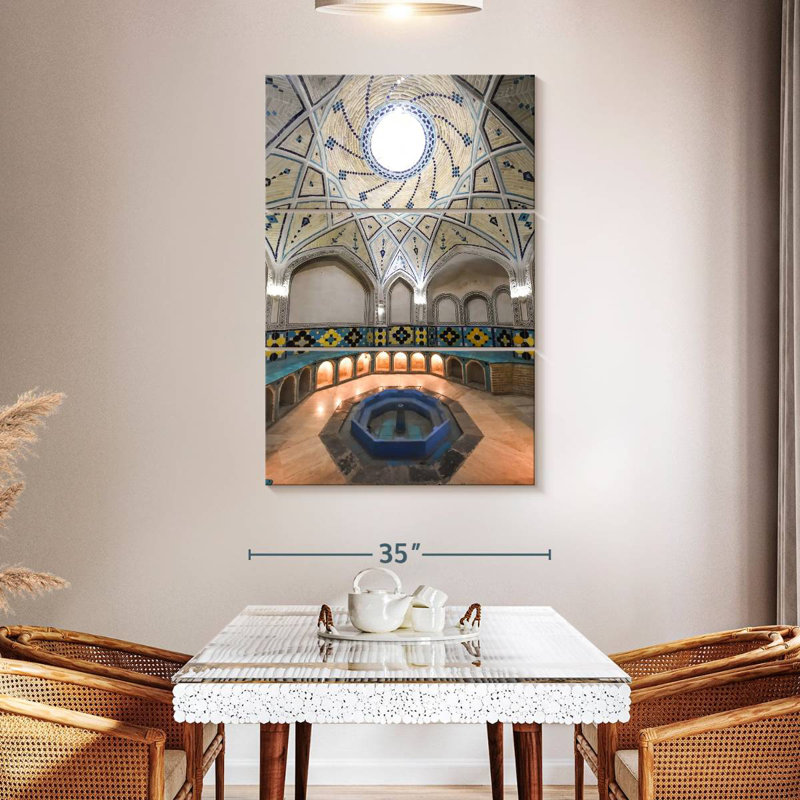 Lilie Qasemi Bathhouse