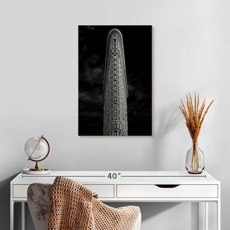 Lilie Famous Flatiron, 24" H x 16" W