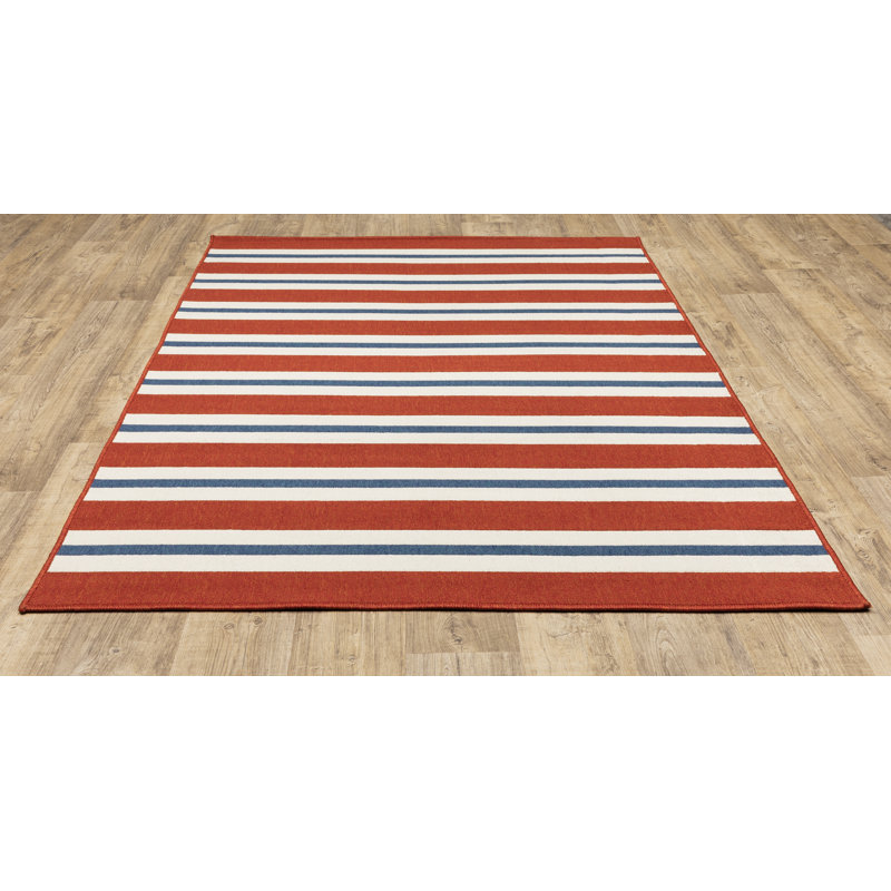 Tapis intérieur / extérieur rouge foncé / bleu à poils longs Deltana, Rectangle 6 pi 7 po x 9 pi 6 po