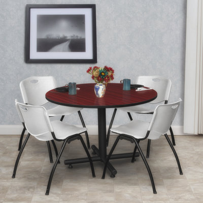 Kobe Round Breakroom Table, 4 M Stack Chairs