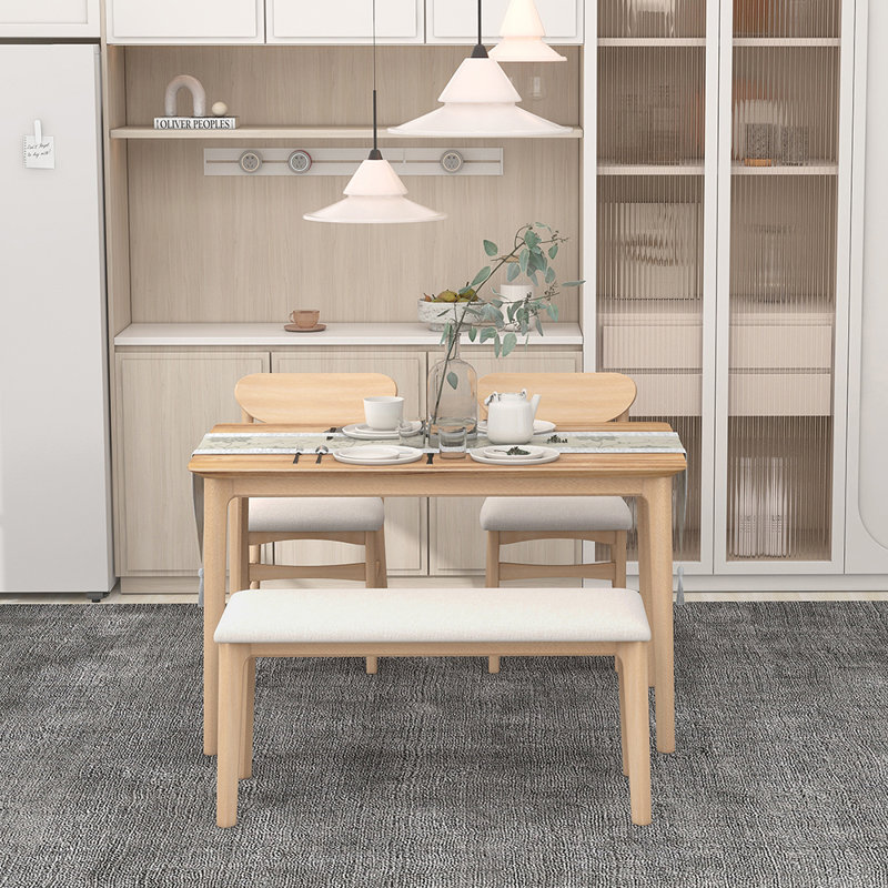 Ensemble repas pour quatre personnes, Naturel