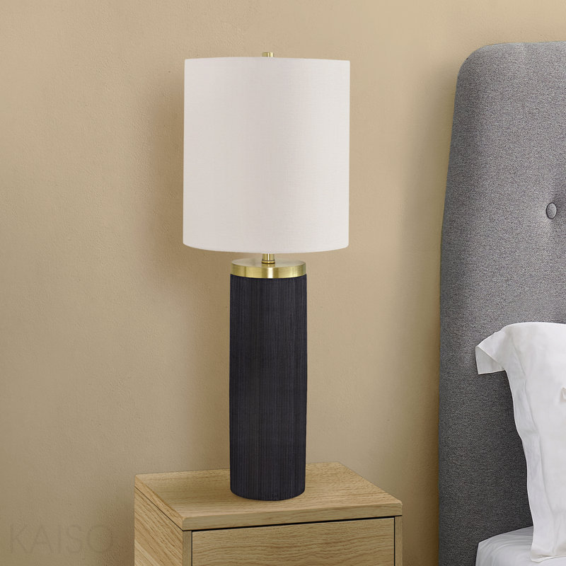 Lighting, H 24 po, lampe de table, béton noir, abat-jour ivoire / crème, moderne