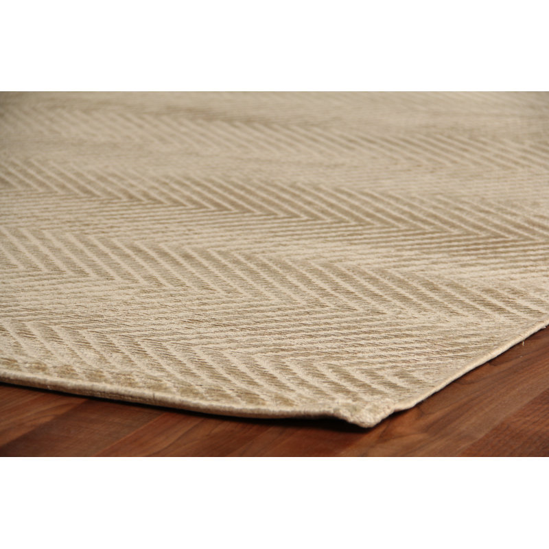 Honeycomb Hand Loomed Chevron Area Rug in Light Beige, Rectangle 9' x 12'