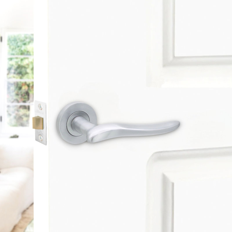 Senza Lever Door Handle, Satin Chrome