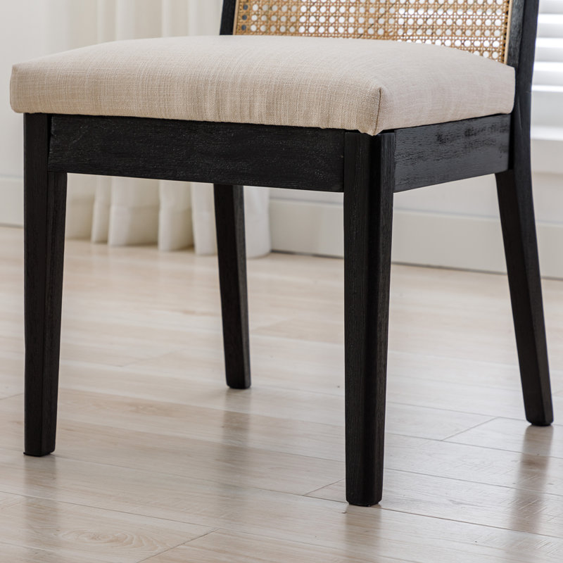 Chaise de salle à manger avec dossier en rotin Arnkell, Noir, Lin beige