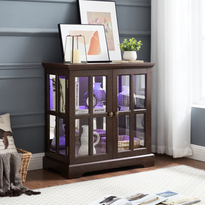 Armoire rétro avec tablettes réglables en verre, bande à DEL, finition antique pour un rangement élégant dans la salle à manger, look Home Decor