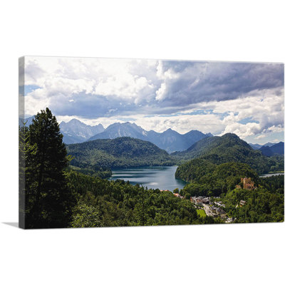 Montagnes et forêt à Munich en Allemagne - reproduction de photo sur toile tendue