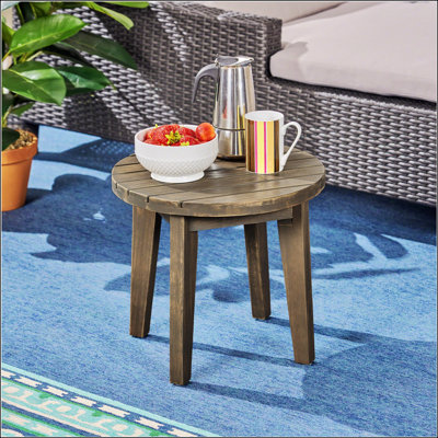 Charmante table d'appoint d'extérieur en bois d'acacia pour une mise en valeur élégante du patio