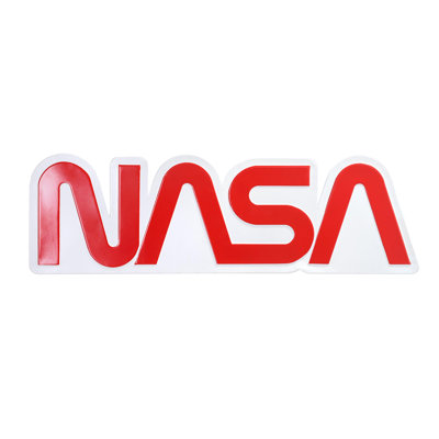 Panneau mural en métal embossé en forme de logo de la NASA - 28,5 po x 8,75 po
