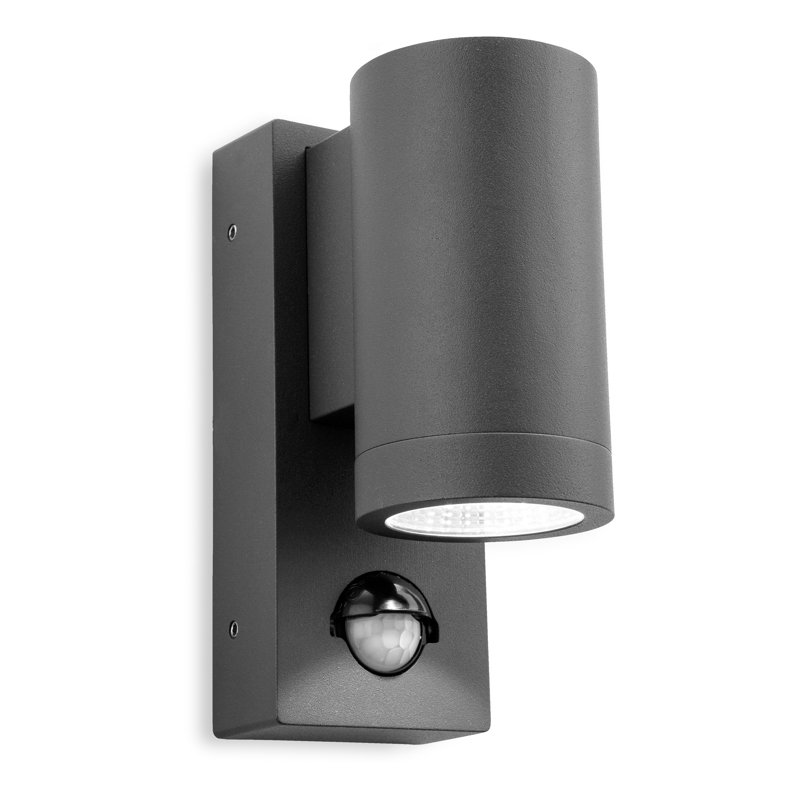Shelby 15cm H Integrated LED Outdoor Armed Sconce