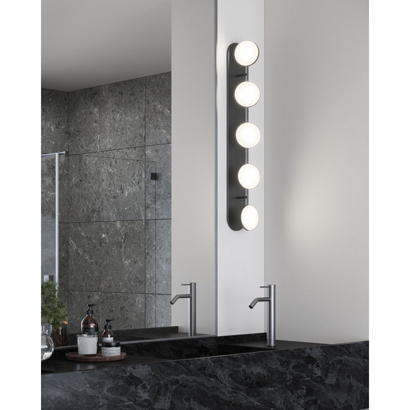 Novel 5 - Light LED Bath Bar