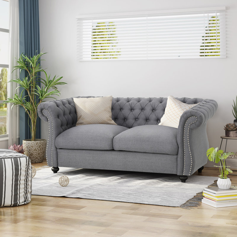 Causeuse à bras roulés Pasillas, H 27,75 po x l 61,75 po x P 33,75, Tissu gris foncé