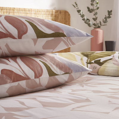 Cotton Blend Abstract Duvet Cover Set with Pillowcases Included