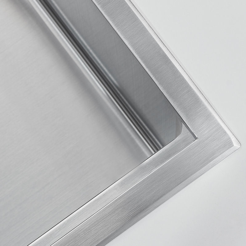 33 in. Double Bowl Drop-in or Undermount Kitchen Sink with Thin Divider, 2 hole