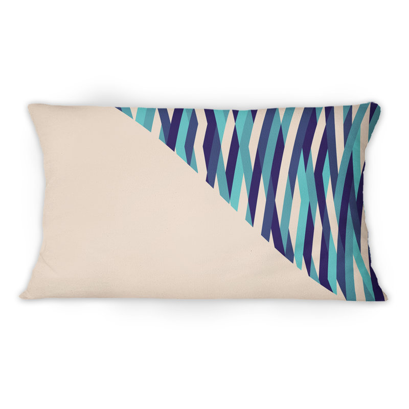 Coussin décoratif rose à motif géométrique abstrait en forme de triangle rose