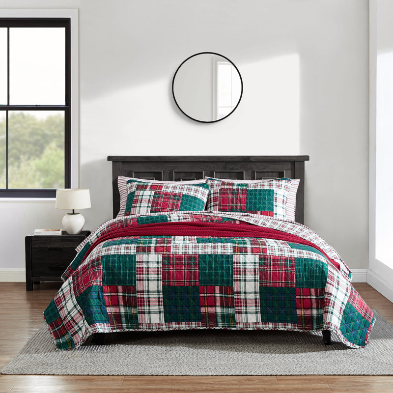 Nautica Emmet Patchwork Red Cotton Reversible Quilt Set, King Quilt + 2 King Shams