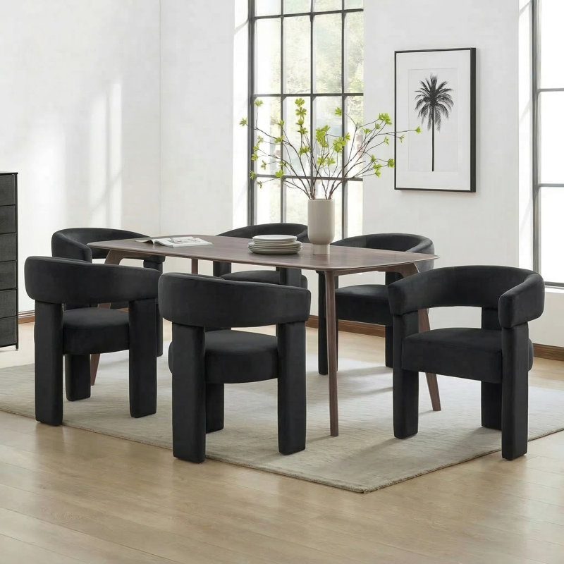 Chaise légère et luxueuse en velours, Noir