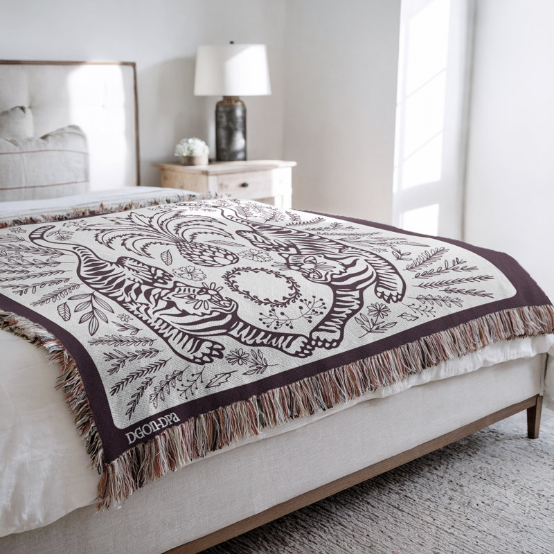 Jeté en mélange de coton Hero Tiger, L 70 po x l 50 po, Pourpre / Blanc cassé