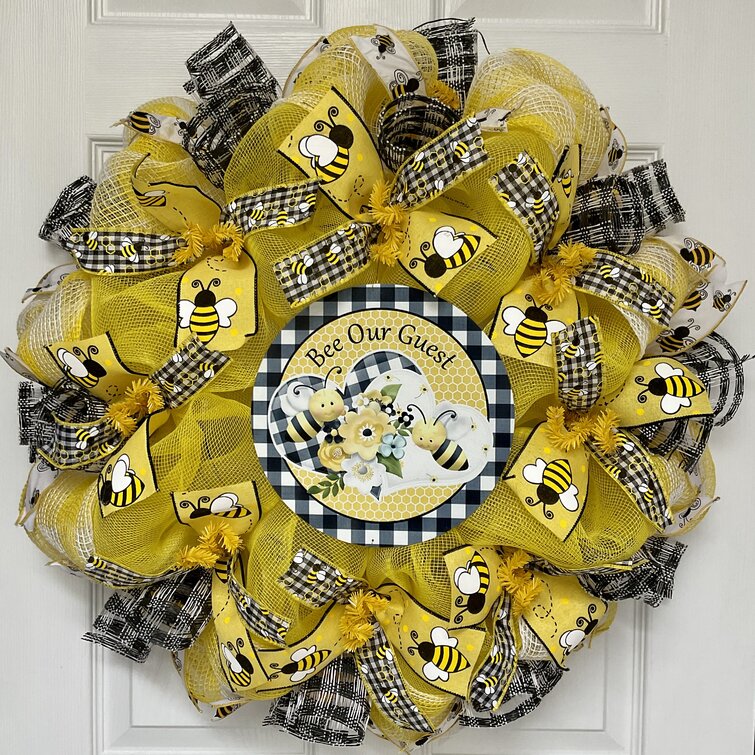 https://assets.wfcdn.com/im/23954134/resize-h755-w755%5Ecompr-r85/1480/148093750/Spring+Wreath+Bee+Our+Guest.jpg
