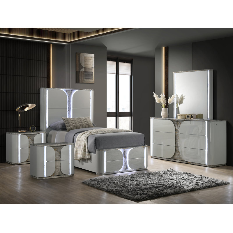 Ensemble de chambre à coucher 5 pièces Petersfield, Cinq pièces : Lit, 2 tables de chevet, commode, m, Lit simple