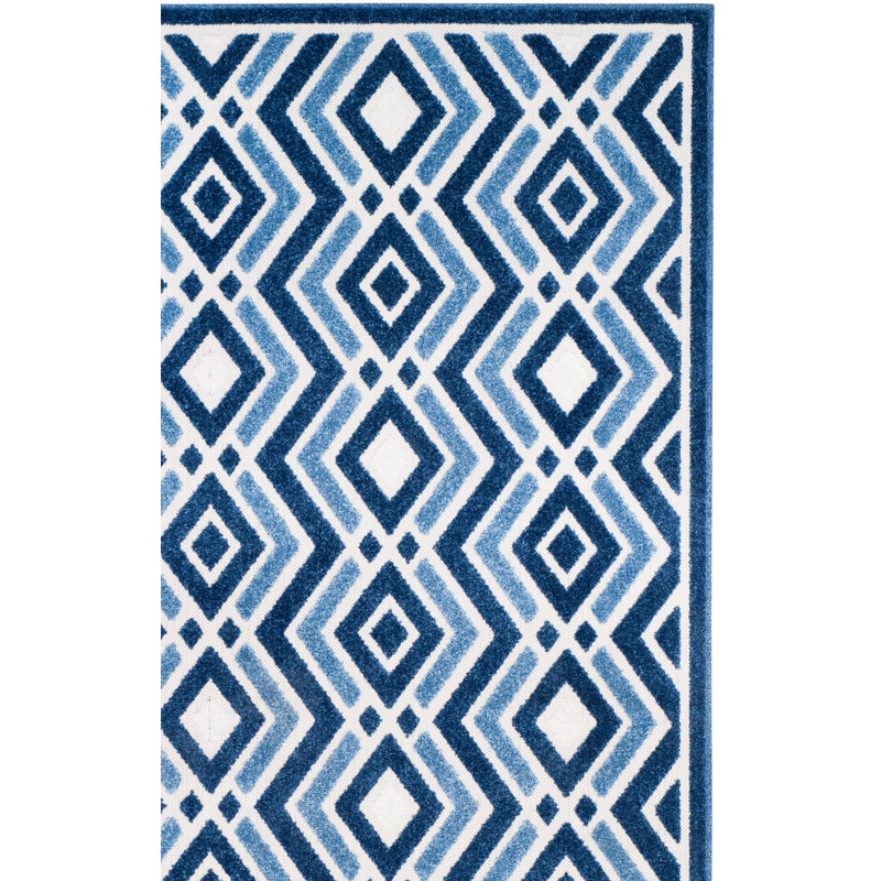 Tapis intérieur / extérieur bleu Woodford, Rectangle 5 pi 3 po x 7 pi 7 po