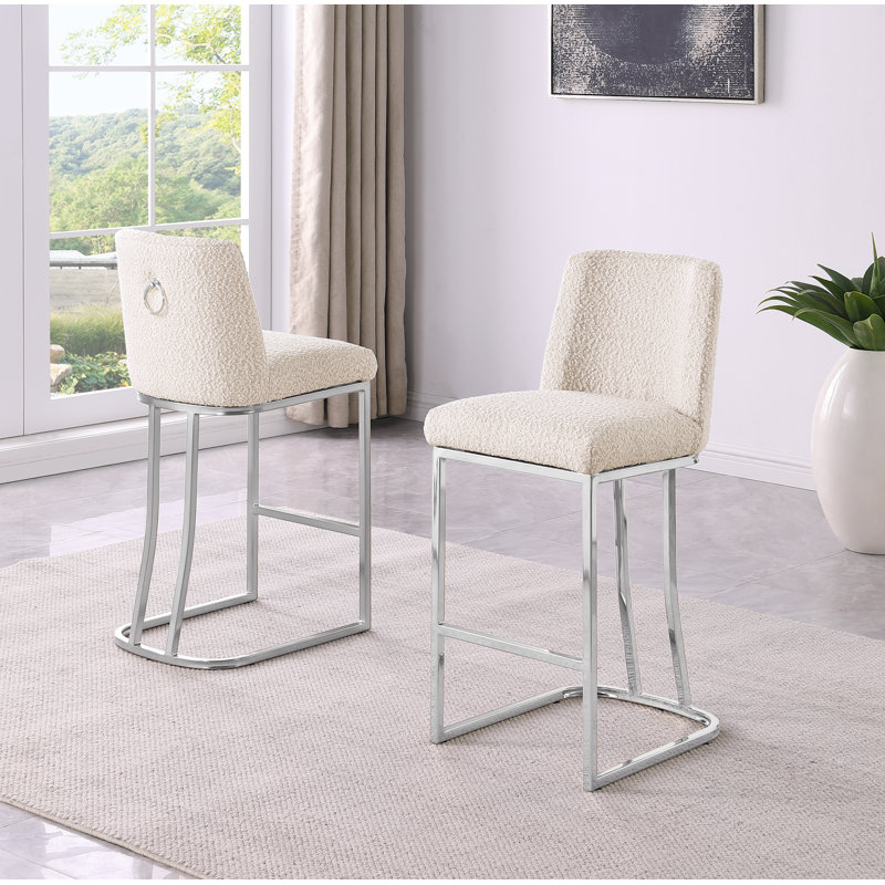 Tabourets de bar et de comptoir en tissu bouclé Teddy avec base, Siège crème / Cadre argenté