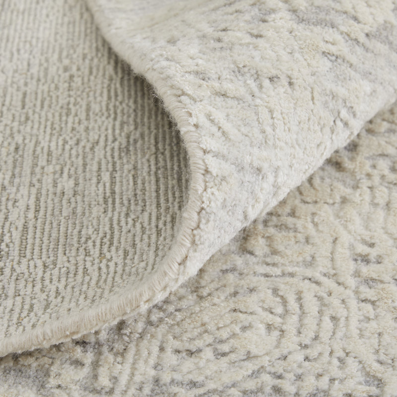 Eastfield Wool Abstract Area Rug in Ivory, Rectangle 2' x 3'