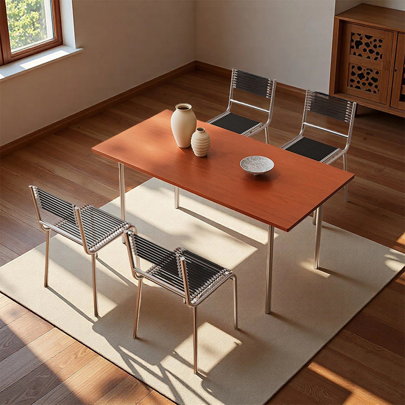 Ensemble de table de salle à manger simple et luxueux en bois massif, 5 pièces: table, 4 chaises