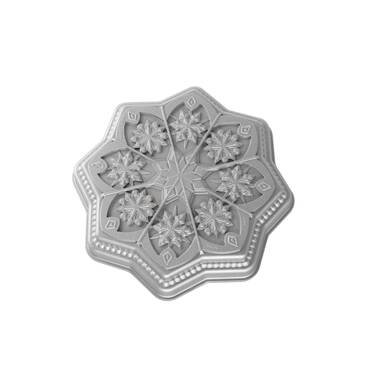 Nordic Ware - Mould Sweet Snowflake Shortbread