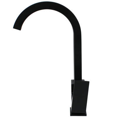 Novatto Reid Kitchen Faucet