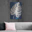  «Monstera bleu marine» par Cindy Jacobs, art mural en métal, 24 po x 36 po
