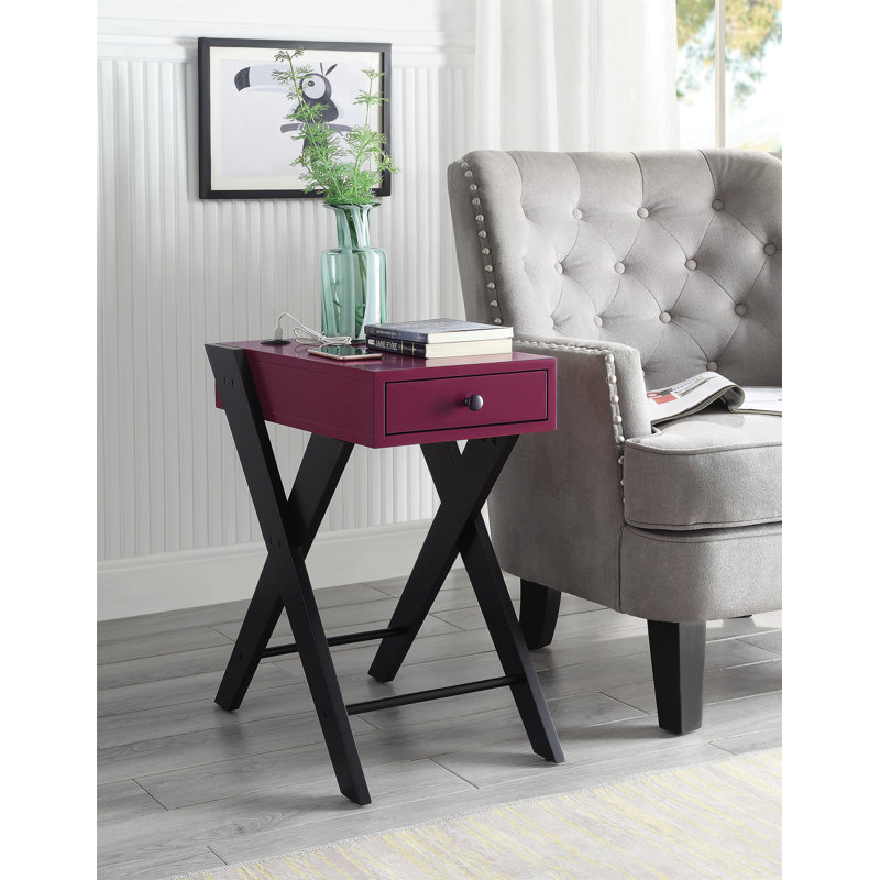 Table d'appoint Fierce avec port USB intégré, Bourgogne