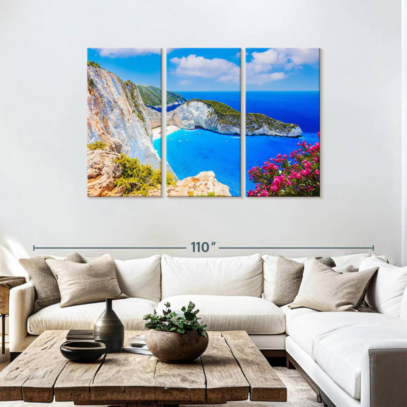 Nicci Navagio Beach Seascape, H 48 po x l 74 po