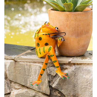 Statue de grenouille
