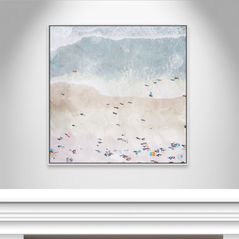 «Beaching Out I» par Milli Villa, H 41,5 po x l 41,5 po, Blanc